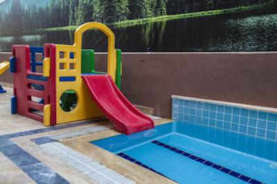 کمت هتل اند ریزرت