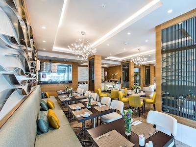 الیت ورلد مارماریز