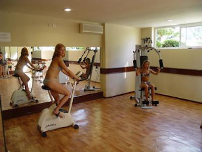 کلوب نکست این