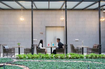 ول هتل بانکوک