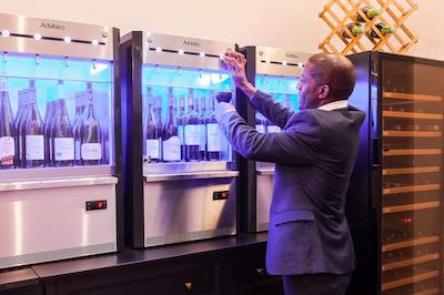 کمفرت هتل اُرلینز اُلیوت پروینسز