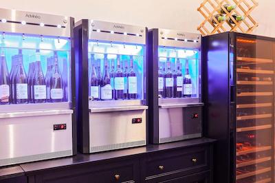 کمفرت هتل اُرلینز اُلیوت پروینسز