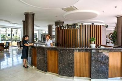 لالیلا بلو سویتز