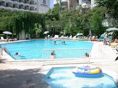 لالیلا بلو سویتز