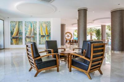 لالیلا بلو سویتز