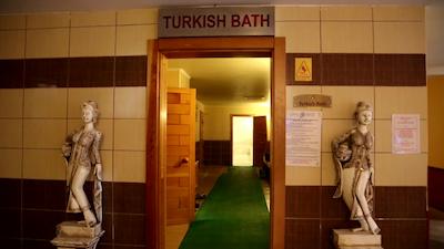 گرین نچره ریزورت اند اس پی ای