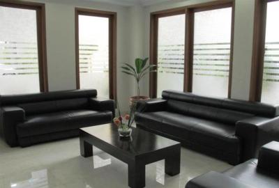 پوری مگا هتل