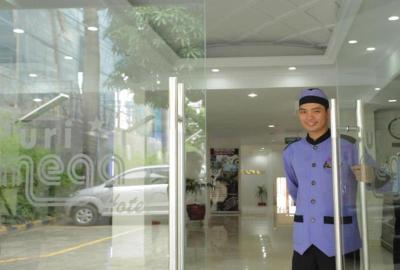 پوری مگا هتل