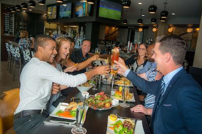 اپلاوس هتل کالگاری آیرپرت