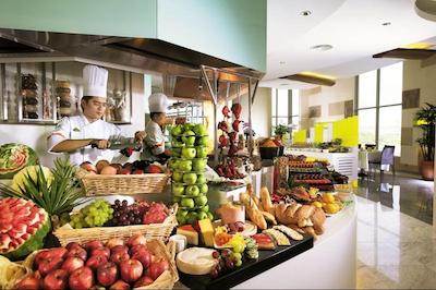 اس تی گاردنز-گرند هتل اند رزیدنسز