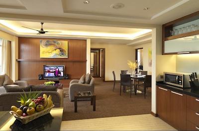 اس تی گاردنز-گرند هتل اند رزیدنسز