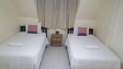 آسوک مونتری هاستل