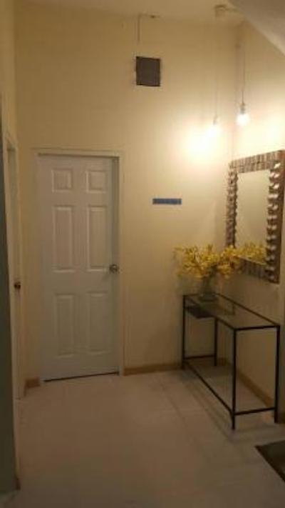 آسوک مونتری هاستل