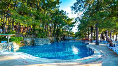 کلوب مارماریز پالاس