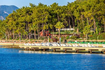 کلوب مارماریز پالاس