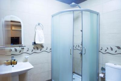 ابو آرنا هتل