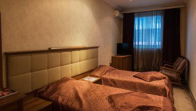 ابو آرنا هتل