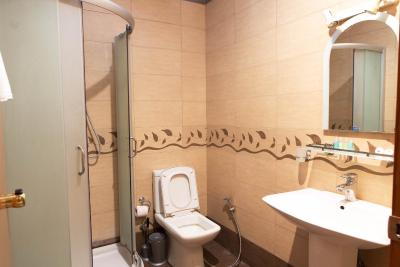 ابو آرنا هتل