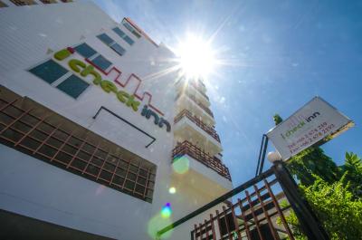 آیچک این رزیدنسز ساتورن