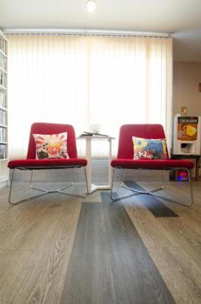 آیچک این رزیدنسز ساتورن