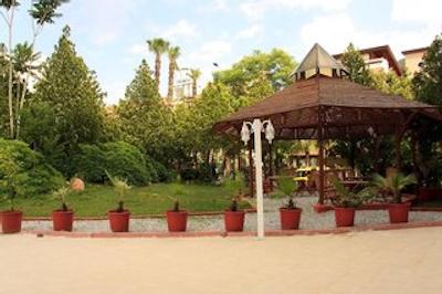 ایداز پارک هتل