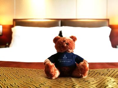 شنزهن اوانت-گارد هتل