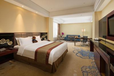 شنزهن اوانت-گارد هتل