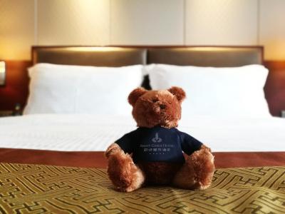 شنزهن اوانت-گارد هتل