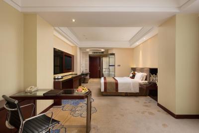 شنزهن اوانت-گارد هتل