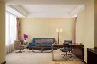 شنزهن اوانت-گارد هتل