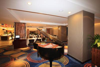 شنزهن اوانت-گارد هتل