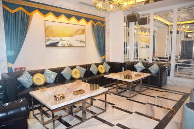 شنزهن اوانت-گارد هتل