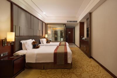 شنزهن اوانت-گارد هتل