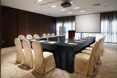 لیا چارلتون هتل شنزهن