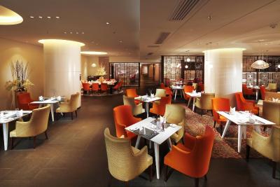 لیا چارلتون هتل شنزهن