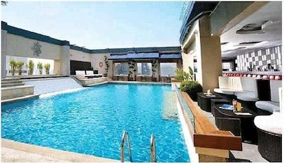 پسیفیک ریجنسی هتل سوئیتس