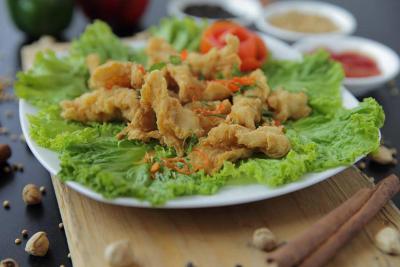 دراگون این کمران