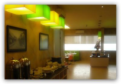 دراگون این کمران