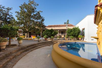 هتل ریاد اروزافا