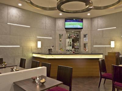 نیروانا هومتل جیپور