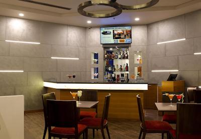 نیروانا هومتل جیپور