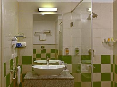 نیروانا هومتل جیپور