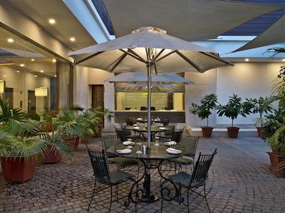 نیروانا هومتل جیپور