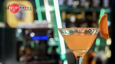 دکزی هتل بای پراساندی