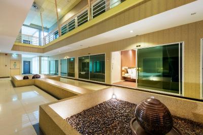 کیو هتل سوخومویت