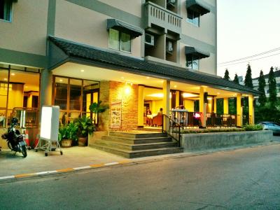 پئوپل پلاس هتل 1