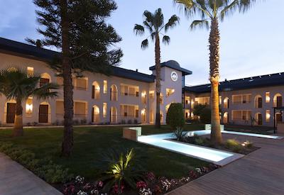 آلاادین بیچ