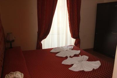 هتل ایل پاپاورو