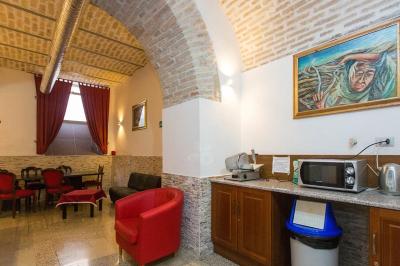 هتل ایل پاپاورو