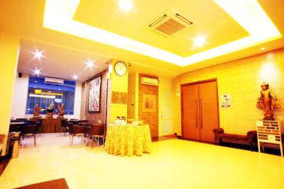 اویراهتل پاناکوکانگ